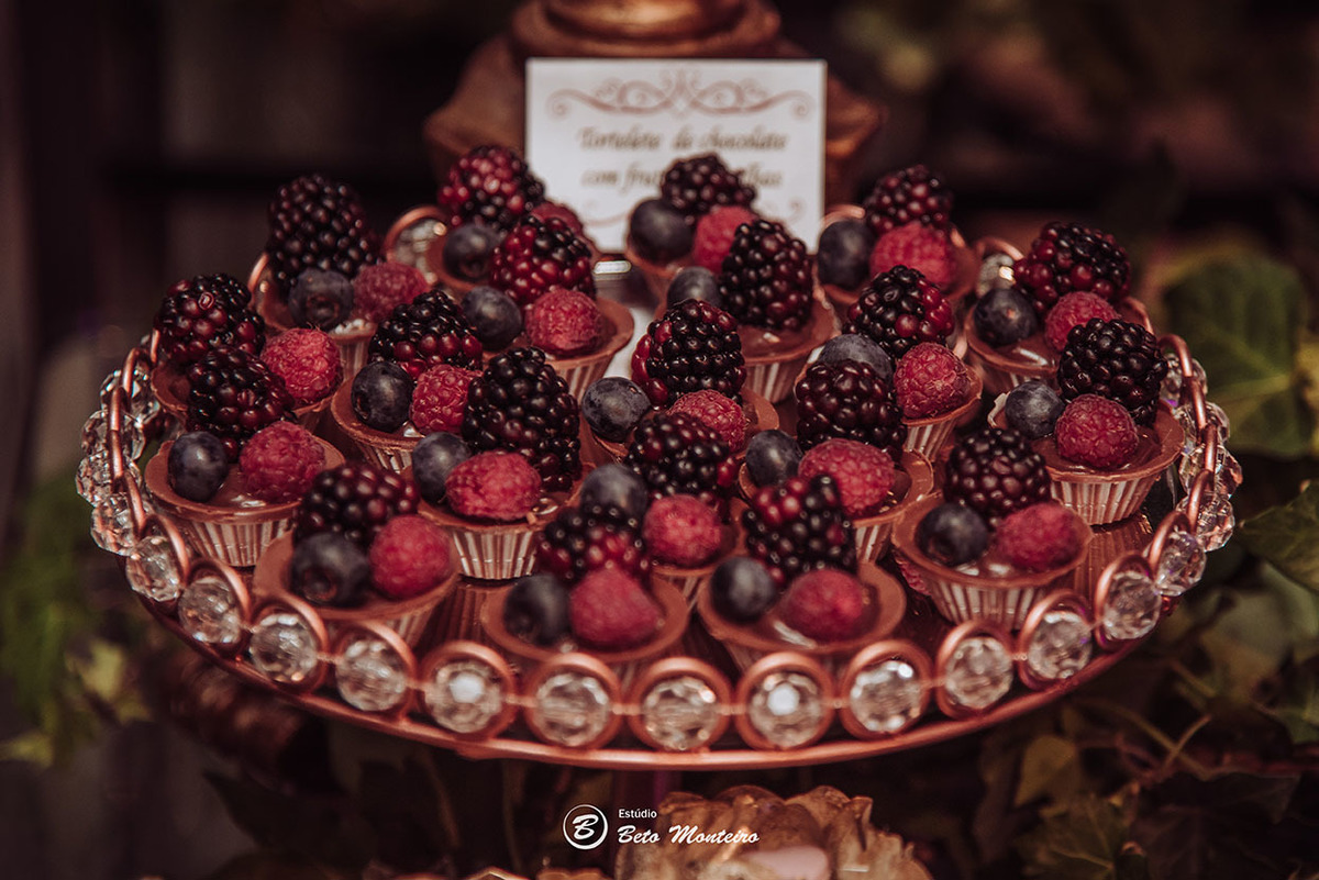 Casamento - Pré-Casamento - Pré-wedding - Trash the dress - Book de casal - Sessão de noivos - Estúdio Beto Monteiro - Curitiba - Deucher Hall - Buffet Deucher - Patricia Stocco e Thomas Maurilio - fotografo de casamento