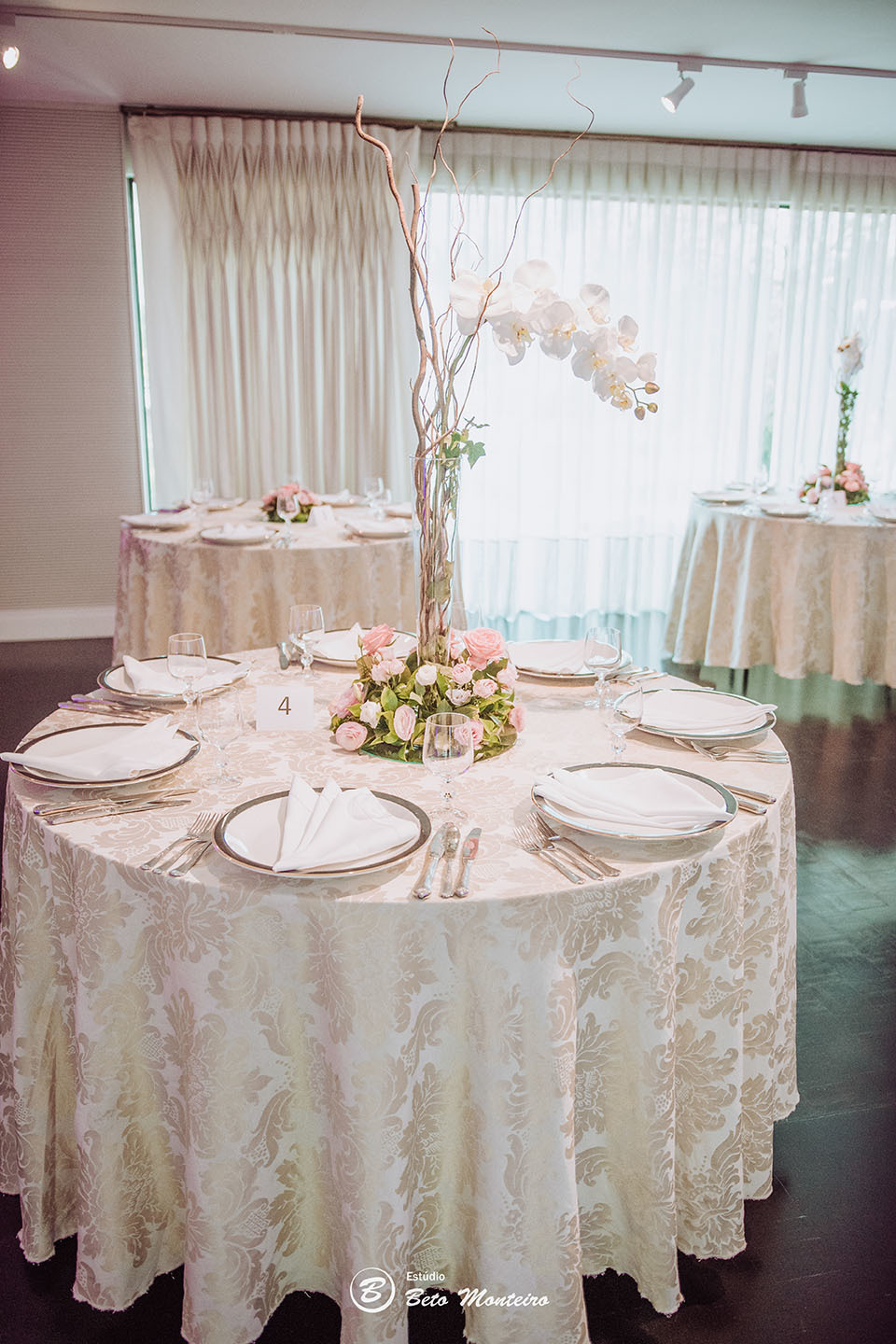 Casamento - Pré-Casamento - Pré-wedding - Trash the dress - Book de casal - Sessão de noivos - Estúdio Beto Monteiro - Curitiba - Deucher Hall - Buffet Deucher - Patricia Stocco e Thomas Maurilio - fotografo de casamento