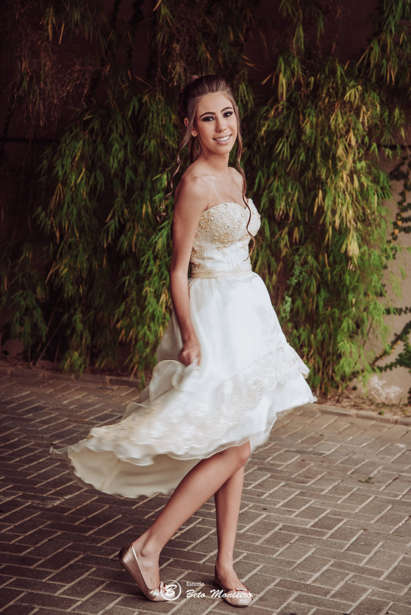 Aniversário de 15 anos - Cobertura fotografica - Cobertura de filmagem - Foto e Filmagem de 15 anos - Debutante - Estúdio Beto Monteiro - Curitiba - fotografo de 15 anos - ohana restaurante - Ananda lima makeup - pink cerimonial