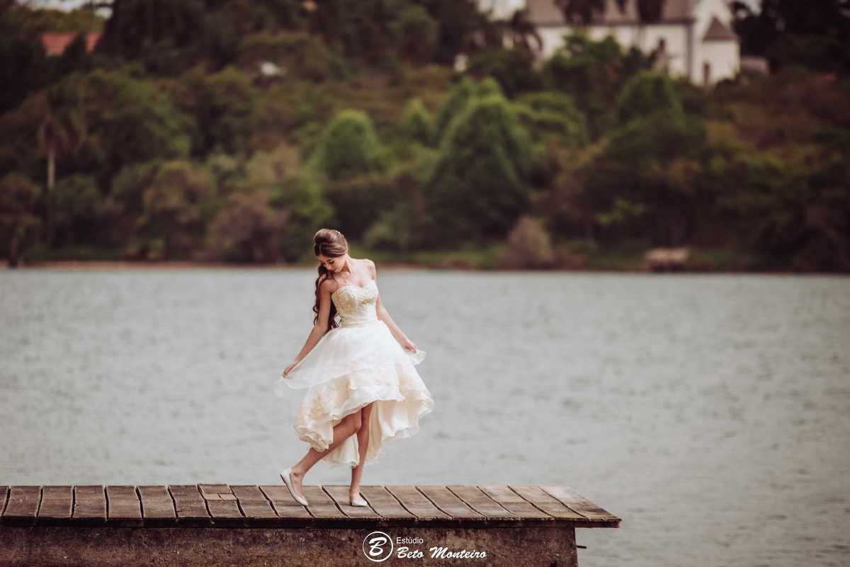 Aniversário de 15 anos - Cobertura fotografica - Cobertura de filmagem - Foto e Filmagem de 15 anos - Debutante - Estúdio Beto Monteiro - Curitiba - fotografo de 15 anos - chacara laggus - sessao de fotos - book de fotos - book de 15 anos