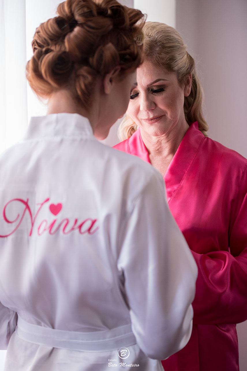 Casamento - Wedding - Pré-Casamento - Cobertura de casamento - foto e filmagem de casamento - Wedding Day - Pré-Wedding - Trash the dress - Estúdio Beto Monteiro - Curitiba - mãe e filha - fotografia de casamento - são josé dos pinhais - winners