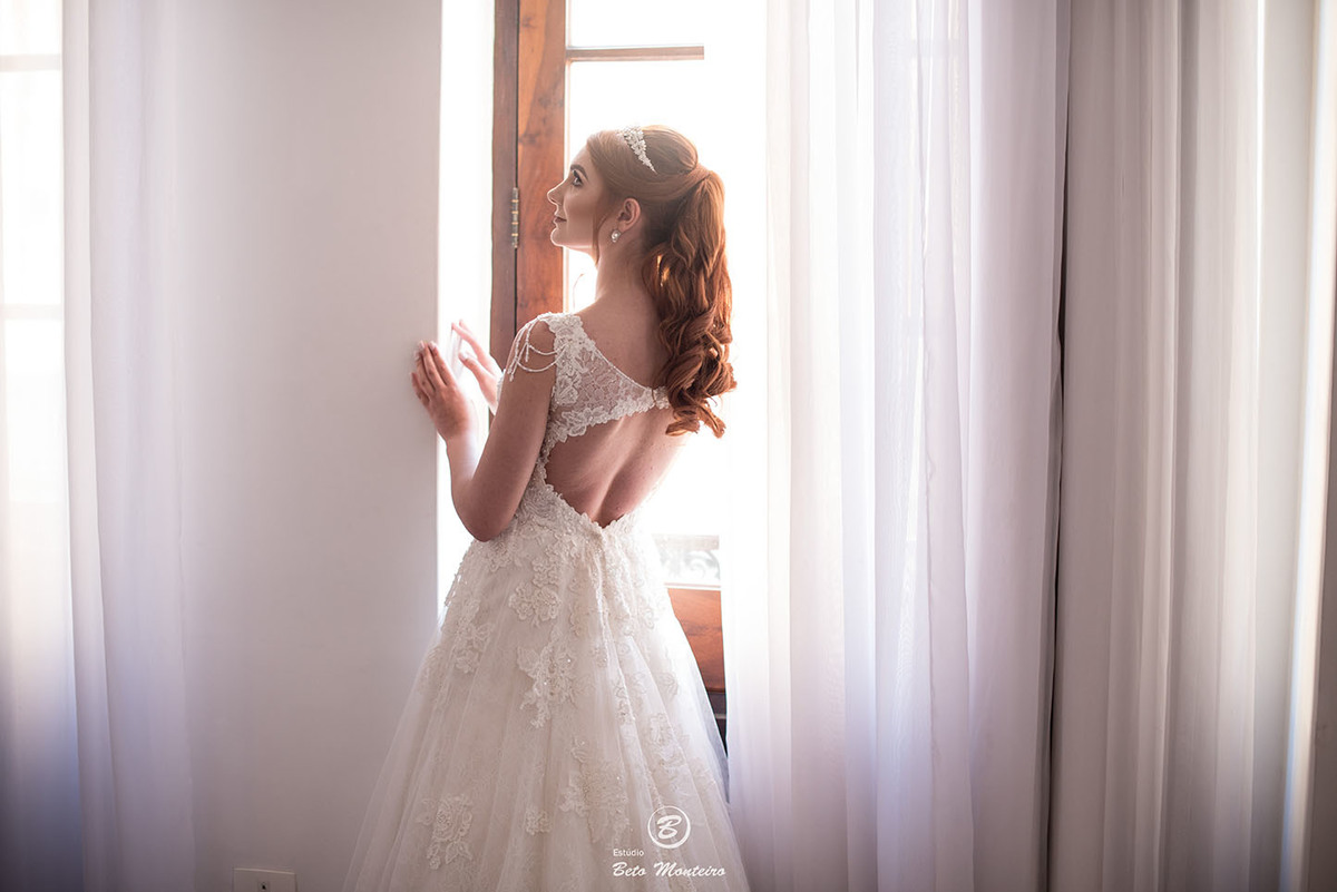 Casamento - Wedding - Pré-Casamento - Cobertura de casamento - foto e filmagem de casamento - Wedding Day - Pré-Wedding - Trash the dress - Estúdio Beto Monteiro - Curitiba - fotografia de casamento - são josé dos pinhais - winners - noiva com vestido