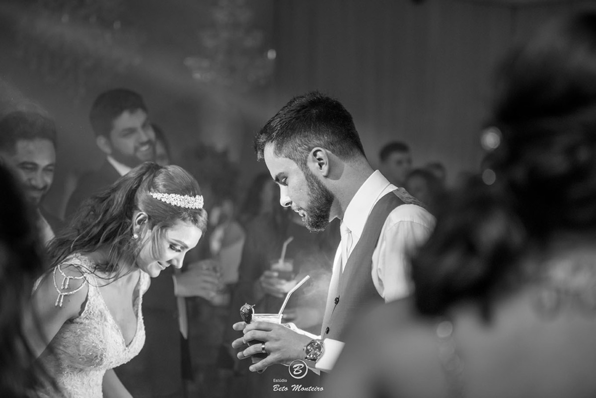 Casamento - Wedding - Pré-Casamento - Cobertura de casamento - foto e filmagem de casamento - Wedding Day - Pré-Wedding - Trash the dress - Estúdio Beto Monteiro - Curitiba - fotografia de casamento - são josé dos pinhais - winners - noivos pista de dança