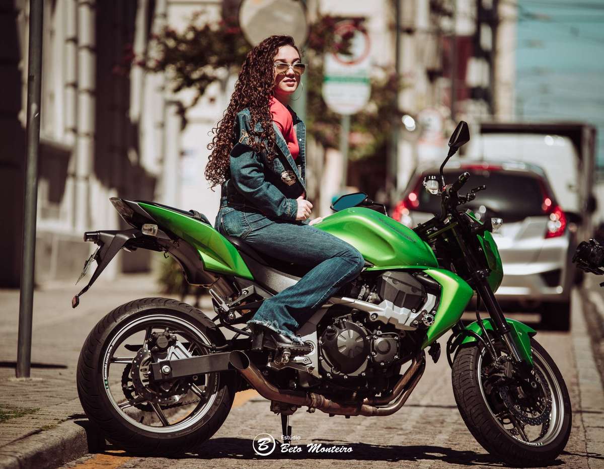 Aniversário de 15 anos - Cobertura fotografica - Cobertura de filmagem - Foto e Filmagem de 15 anos - Debutante - Estúdio Beto Monteiro - Curitiba - fotografo de 15 anos - centro de curitiba - sessao de fotos - book de fotos - book de 15 anos