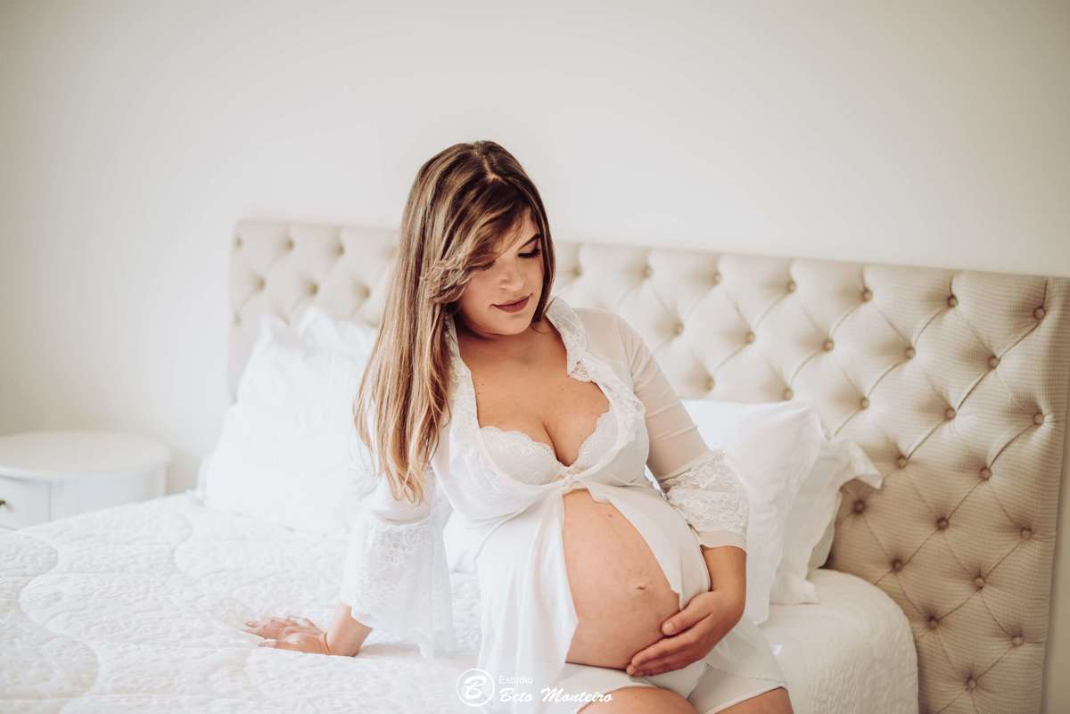 Laura Monteiro e Kleber - Isabela - Book Gestante e Familia em Curitiba - Book de gestante lifestyle - Fotos ao ar livre - Grávida - Gestação - Estudio Beto Monteiro - casa donaire - lifestyle