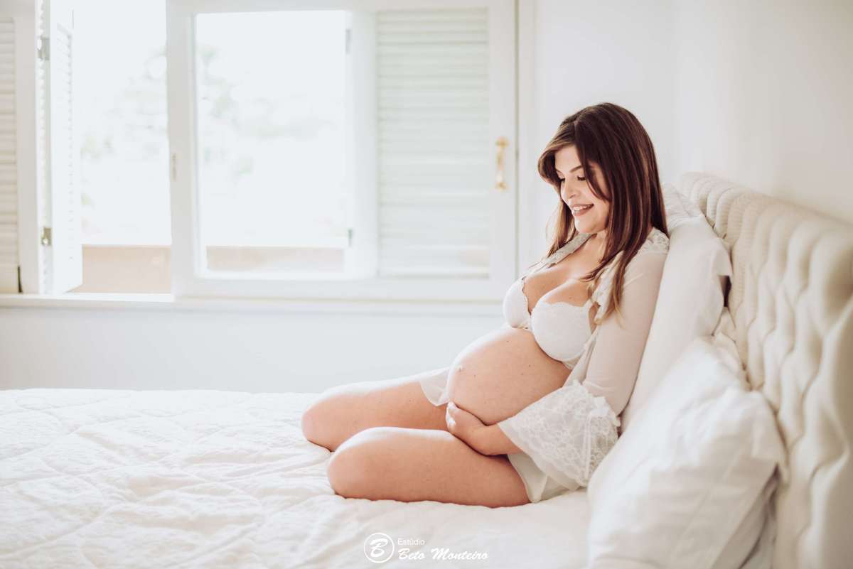 Laura Monteiro e Kleber - Isabela - Book Gestante e Familia em Curitiba - Book de gestante lifestyle - Fotos ao ar livre - Grávida - Gestação - Estudio Beto Monteiro - casa donaire - lifestyle