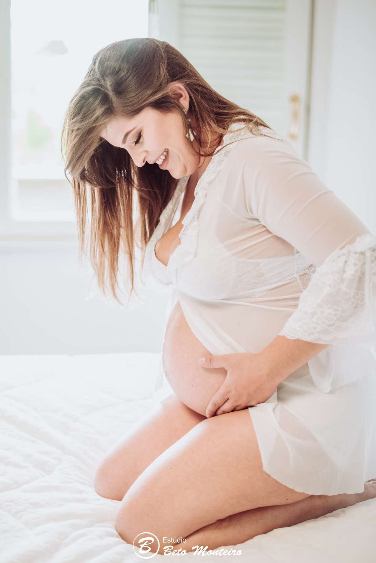 Laura Monteiro e Kleber - Isabela - Book Gestante e Familia em Curitiba - Book de gestante lifestyle - Fotos ao ar livre - Grávida - Gestação - Estudio Beto Monteiro - casa donaire - lifestyle