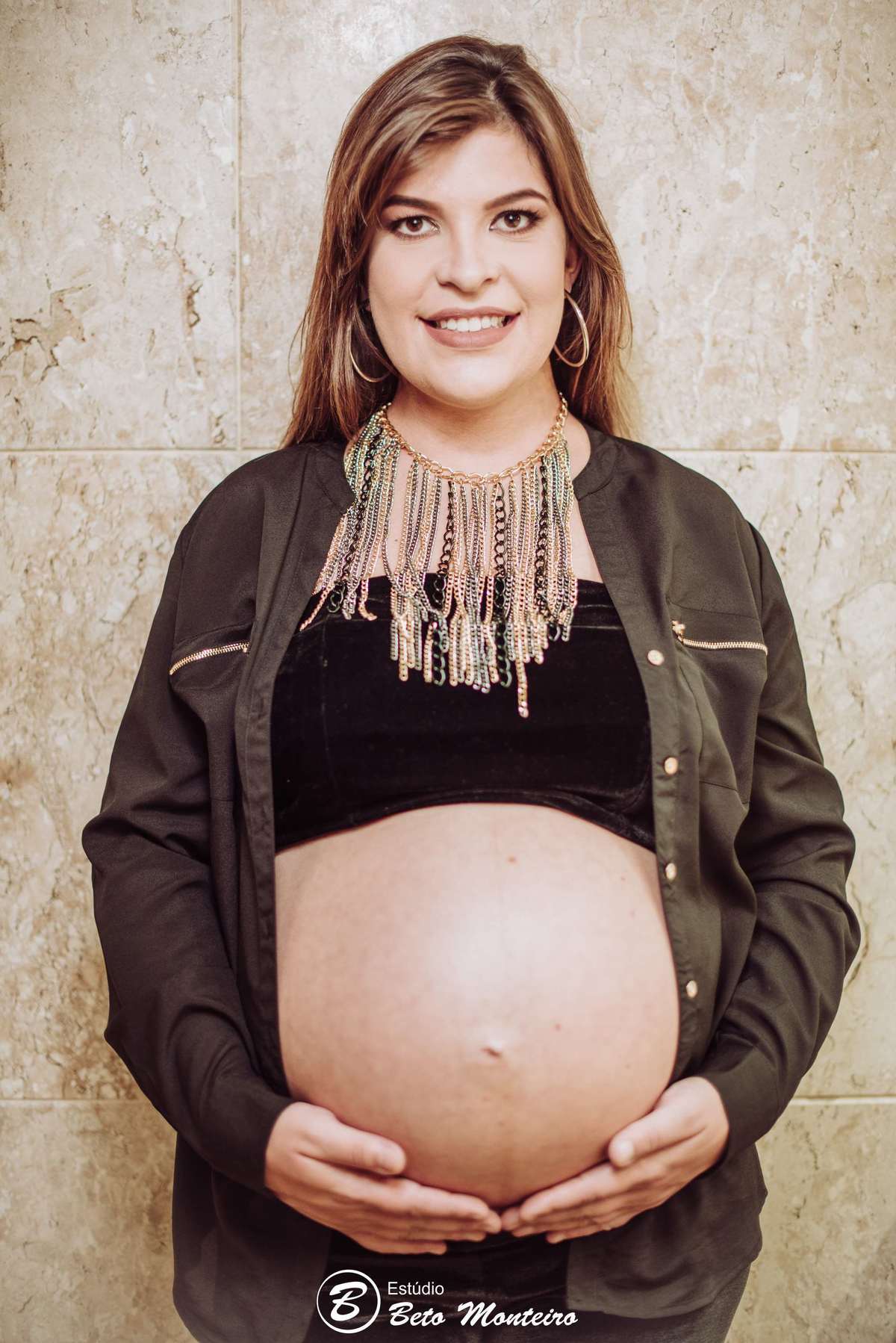 Laura Monteiro e Kleber - Isabela - Book Gestante e Familia em Curitiba - Book de gestante lifestyle - Fotos ao ar livre - Grávida - Gestação - Estudio Beto Monteiro - casa donaire - lifestyle