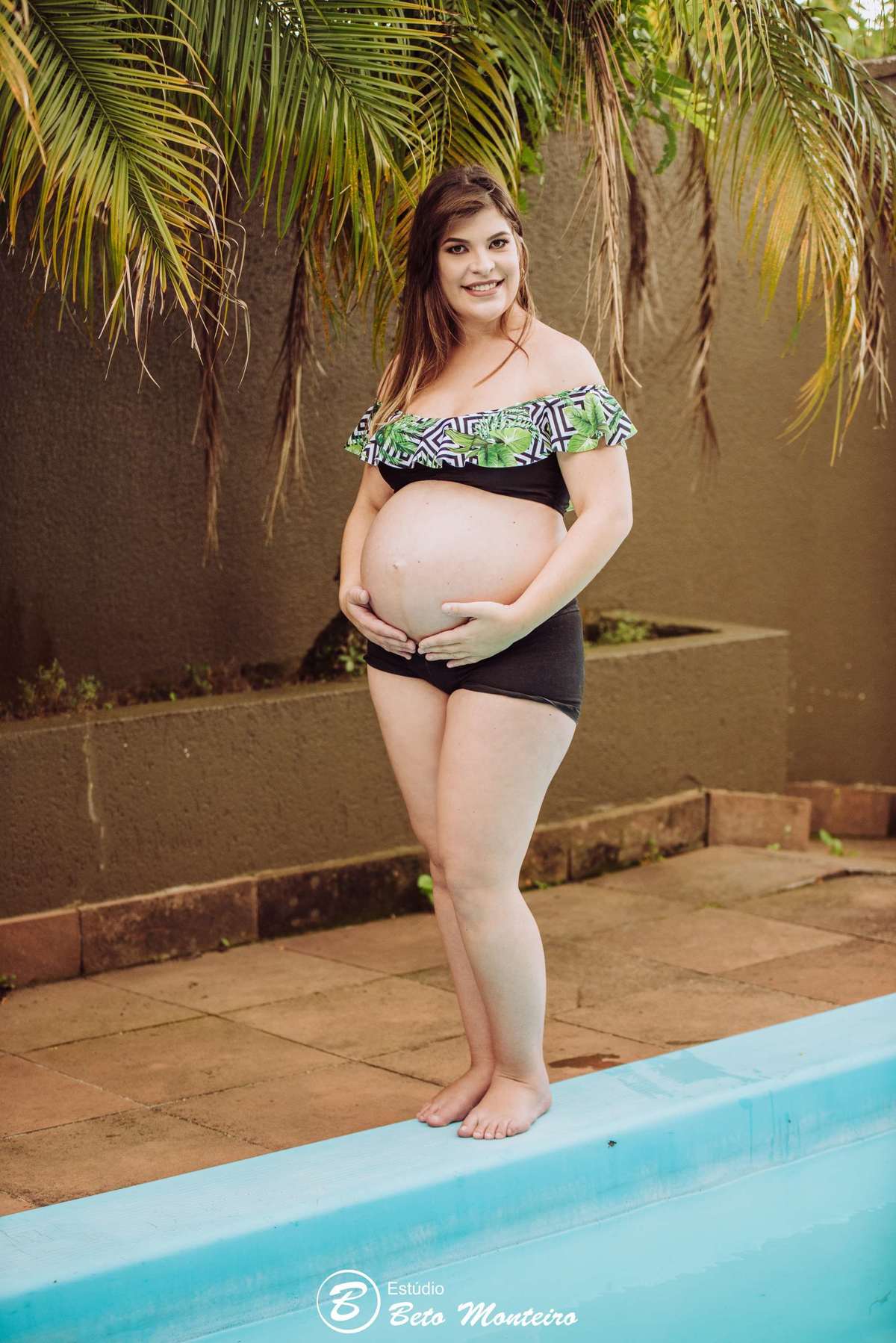 Laura Monteiro e Kleber - Isabela - Book Gestante e Familia em Curitiba - Book de gestante lifestyle - Fotos ao ar livre - Grávida - Gestação - Estudio Beto Monteiro - casa donaire - lifestyle