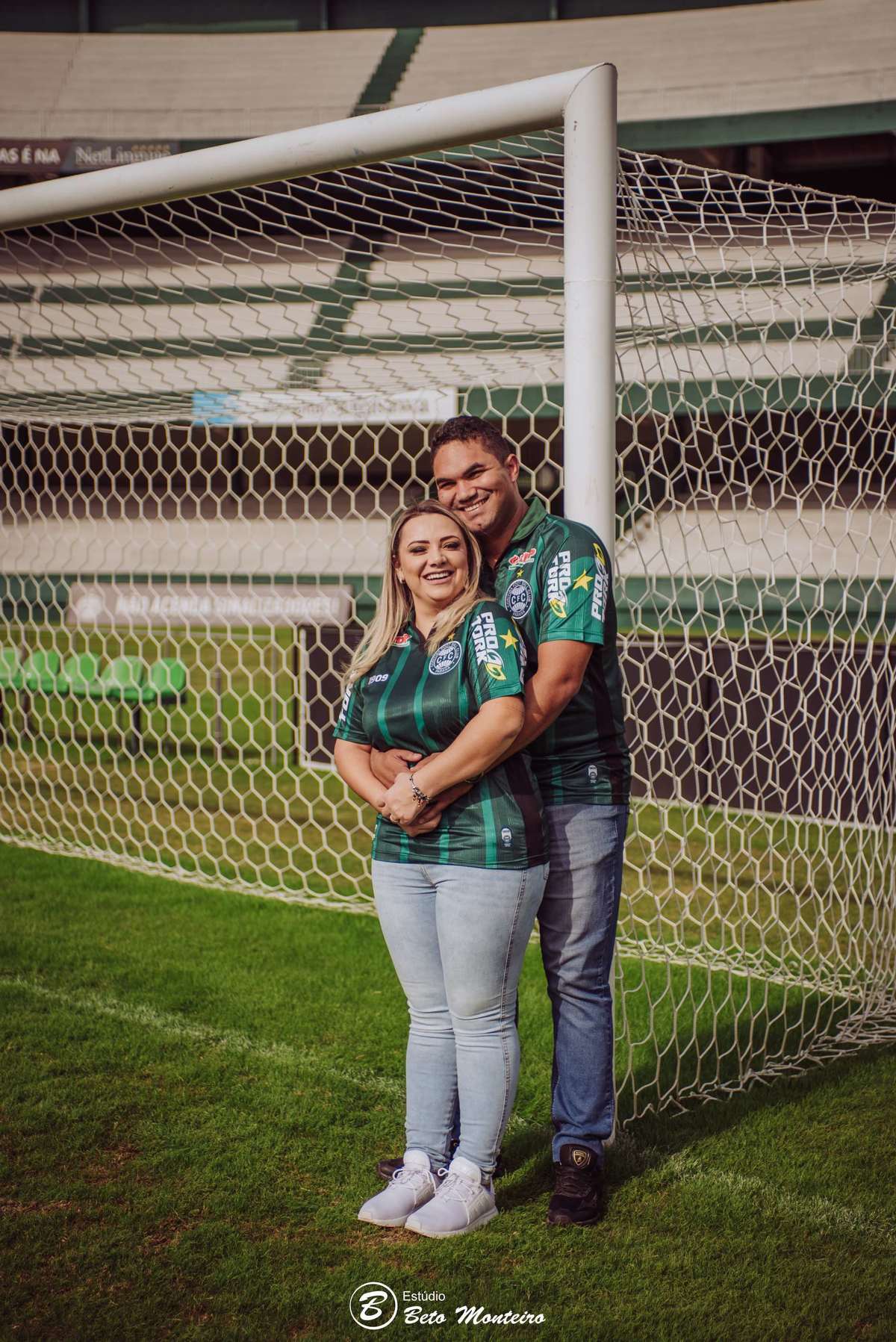 Casamento - Wedding - Pré - Cobertura de casamento - foto e filmagem de casamento - fotografo de casamento curitiba - Pré-Wedding - Trash the dress - Estúdio Beto Monteiro - Curitiba - Estádio do Coxa - Couto Pereira - Pathy e Will - Patricia e Ildevan