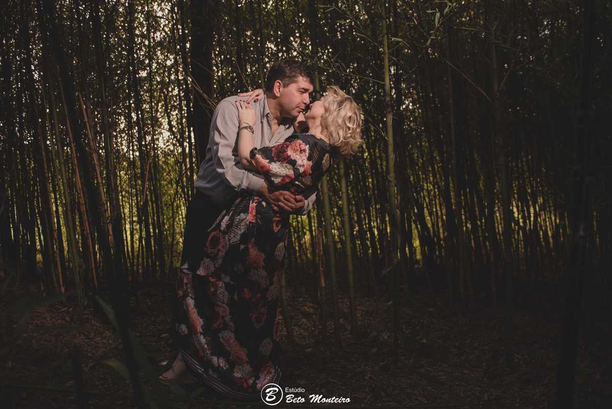 Casamento - Wedding - Pré-Casamento - Cobertura de casamento - foto e filmagem de casamento - Wedding Day - Pré-Wedding - Trash the dress - Estúdio Beto Monteiro - Curitiba - chacara oma haus - elenice e jose manuel - casal mais velho