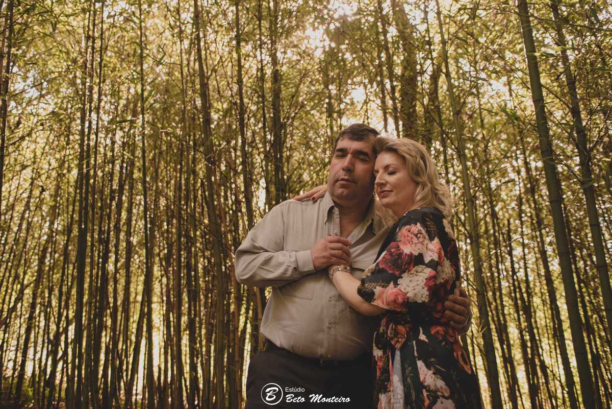 Casamento - Wedding - Pré-Casamento - Cobertura de casamento - foto e filmagem de casamento - Wedding Day - Pré-Wedding - Trash the dress - Estúdio Beto Monteiro - Curitiba - chacara oma haus - elenice e jose manuel - casal mais velho