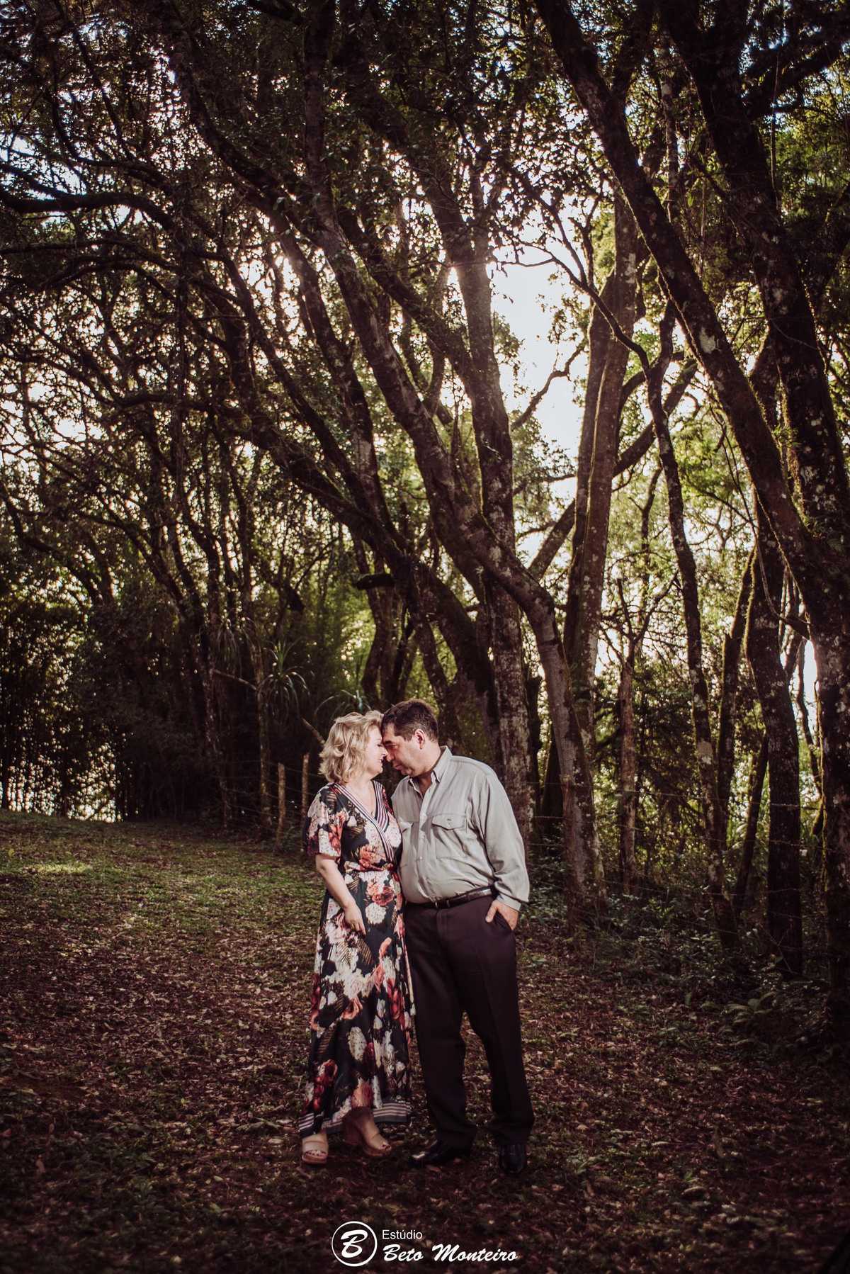 Casamento - Wedding - Pré-Casamento - Cobertura de casamento - foto e filmagem de casamento - Wedding Day - Pré-Wedding - Trash the dress - Estúdio Beto Monteiro - Curitiba - chacara oma haus - elenice e jose manuel - casal mais velho