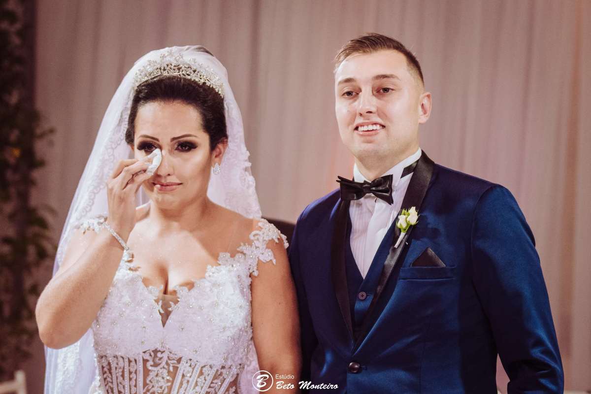 Casamento - Wedding - Pré-Casamento - Cobertura de casamento - foto e filmagem de casamento - Wedding Day - Pré-Wedding - Trash the dress - Estúdio Beto Monteiro - Curitiba - Siciliano - Isabel Cerimonialista - Priscilla e Denis - Hotel ibis 