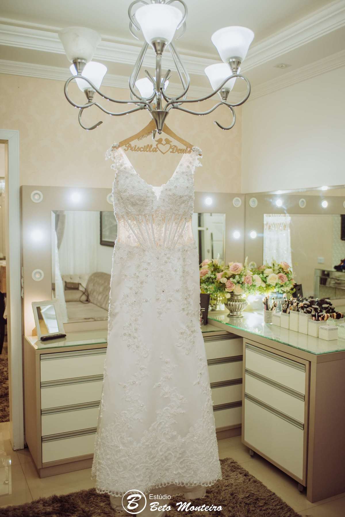 Casamento - Wedding - Pré-Casamento - Cobertura de casamento - foto e filmagem de casamento - Wedding Day - Pré-Wedding - Trash the dress - Estúdio Beto Monteiro - Curitiba - Siciliano - Isabel Cerimonialista - Priscilla e Denis - Hotel ibis 