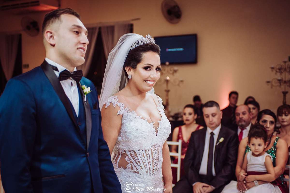 Casamento - Wedding - Pré-Casamento - Cobertura de casamento - foto e filmagem de casamento - Wedding Day - Pré-Wedding - Trash the dress - Estúdio Beto Monteiro - Curitiba - Siciliano - Isabel Cerimonialista - Priscilla e Denis - Hotel ibis 