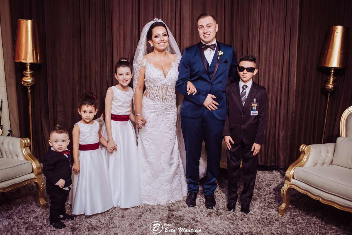 Casamento - Wedding - Pré-Casamento - Cobertura de casamento - foto e filmagem de casamento - Wedding Day - Pré-Wedding - Trash the dress - Estúdio Beto Monteiro - Curitiba - Siciliano - Isabel Cerimonialista - Priscilla e Denis - Hotel ibis 