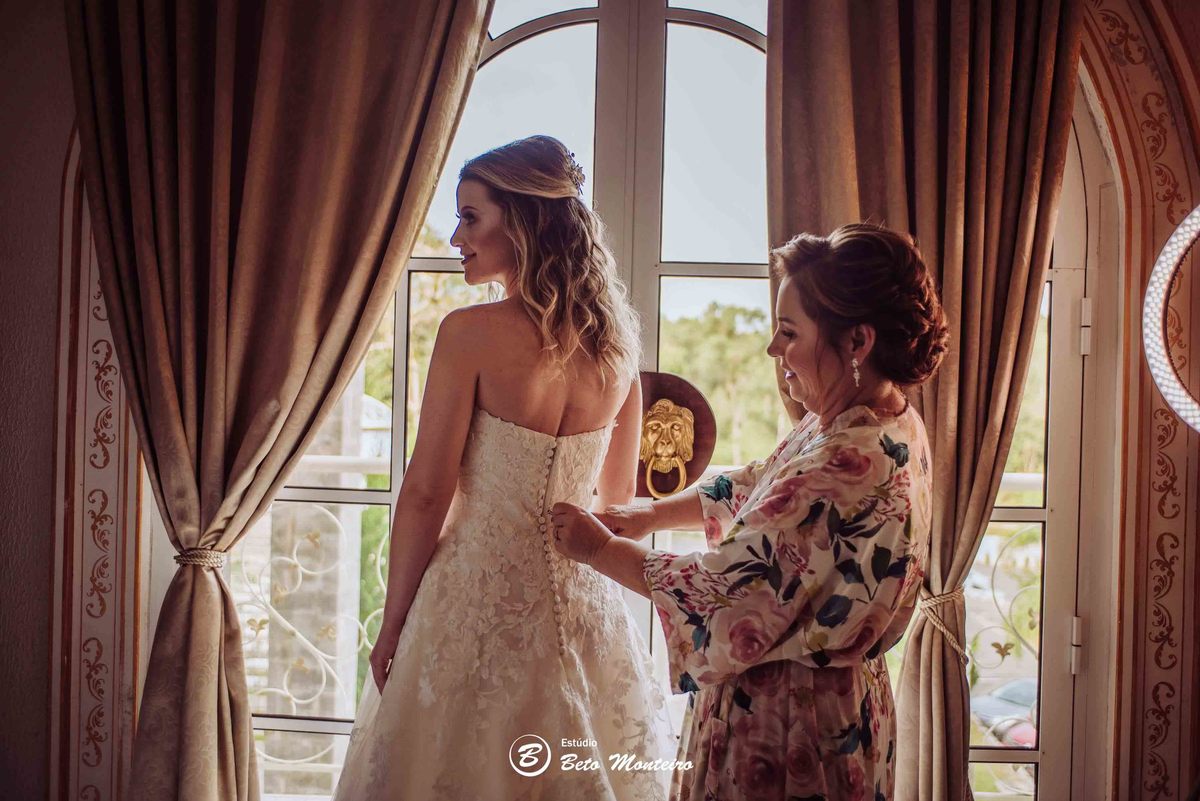 Casamento - Wedding - Pré-Casamento - Cobertura de casamento - foto e filmagem de casamento - Pré-Wedding - noiva - noivo - Estúdio Beto Monteiro - Curitiba - Castello Reale - Sol Cerimonial - Patricia e Gino - Cerimonia ao ar livre -  por do sol