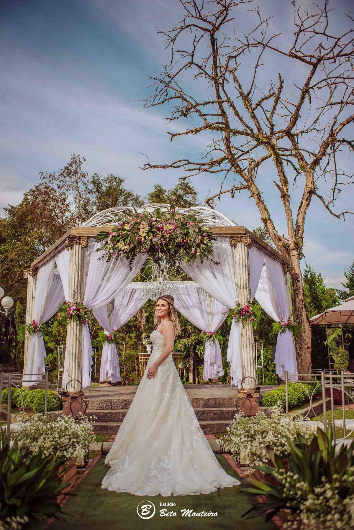 Casamento - Wedding - Pré-Casamento - Cobertura de casamento - foto e filmagem de casamento - Pré-Wedding - noiva - noivo - Estúdio Beto Monteiro - Curitiba - Castello Reale - Sol Cerimonial - Patricia e Gino - Cerimonia ao ar livre -  por do sol