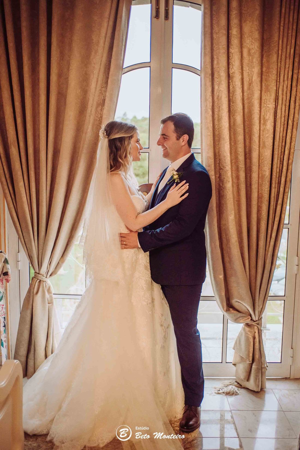 Casamento - Wedding - Pré-Casamento - Cobertura de casamento - foto e filmagem de casamento - Pré-Wedding - noiva - noivo - Estúdio Beto Monteiro - Curitiba - Castello Reale - Sol Cerimonial - Patricia e Gino - Cerimonia ao ar livre -  por do sol