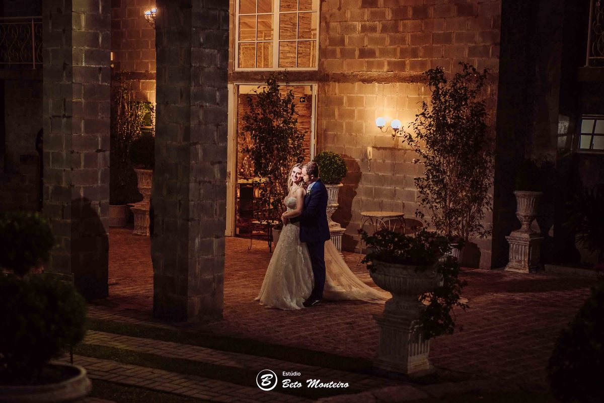 Casamento - Wedding - Pré-Casamento - Cobertura de casamento - foto e filmagem de casamento - Pré-Wedding - noiva - noivo - Estúdio Beto Monteiro - Curitiba - Castello Reale - Sol Cerimonial - Patricia e Gino - Cerimonia ao ar livre -  por do sol