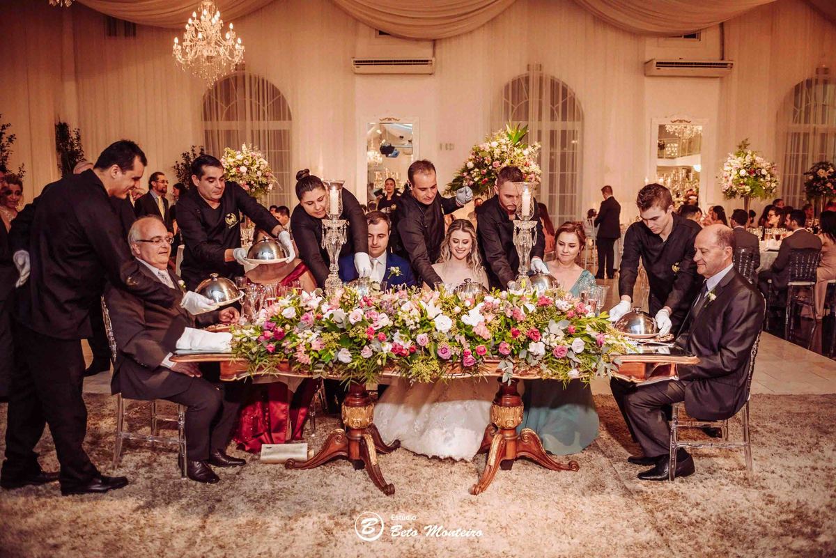 Casamento - Wedding - Pré-Casamento - Cobertura de casamento - foto e filmagem de casamento - Pré-Wedding - noiva - noivo - Estúdio Beto Monteiro - Curitiba - Castello Reale - Sol Cerimonial - Patricia e Gino - Cerimonia ao ar livre -  por do sol