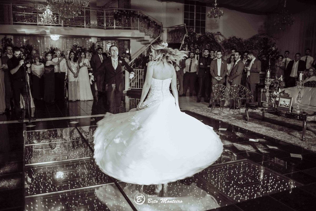 Casamento - Wedding - Pré-Casamento - Cobertura de casamento - foto e filmagem de casamento - Pré-Wedding - noiva - noivo - Estúdio Beto Monteiro - Curitiba - Castello Reale - Sol Cerimonial - Patricia e Gino - Cerimonia ao ar livre -  por do sol