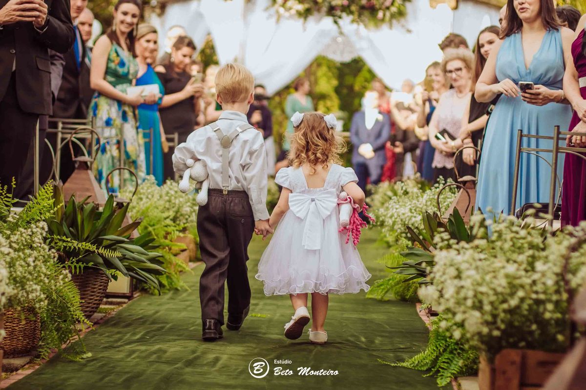 Casamento - Wedding - Pré-Casamento - Cobertura de casamento - foto e filmagem de casamento - Pré-Wedding - noiva - noivo - Estúdio Beto Monteiro - Curitiba - Castello Reale - Sol Cerimonial - Patricia e Gino - Cerimonia ao ar livre -  por do sol