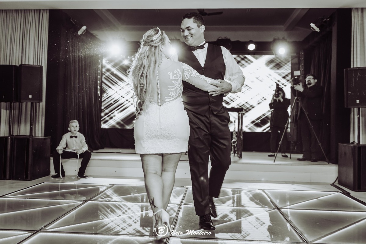 Casamento - Wedding - Pré-Casamento - Cobertura de casamento - foto e filmagem de casamento - Pré-Wedding - noiva - noivo - Estúdio Beto Monteiro - Curitiba - Catedral de sao jose dos pinhais - sitio roda dagua - patricia e ildevan - pathy e will