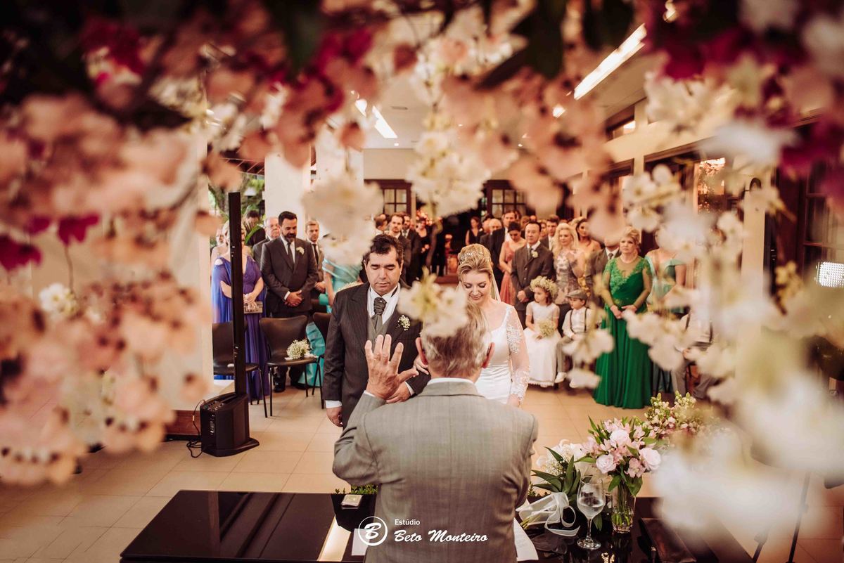 Casamento - Wedding - Pré-Casamento - Cobertura de casamento - foto e filmagem de casamento - Pré-Wedding - noiva - noivo - Estúdio Beto Monteiro - Curitiba - casa donaire - graciosa country club - elenice e jose - portugal