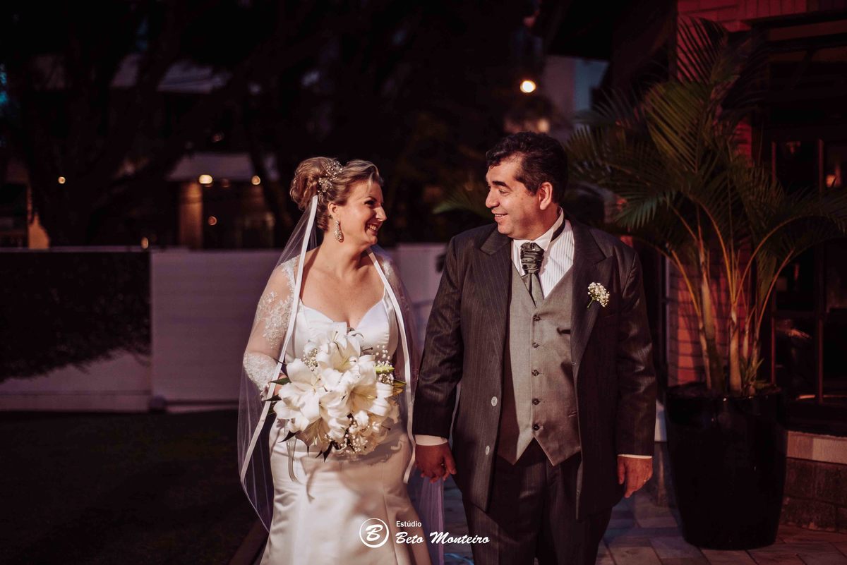 Casamento - Wedding - Pré-Casamento - Cobertura de casamento - foto e filmagem de casamento - Pré-Wedding - noiva - noivo - Estúdio Beto Monteiro - Curitiba - casa donaire - graciosa country club - elenice e jose - portugal