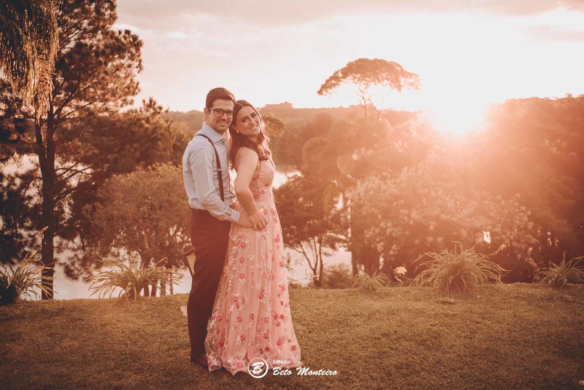 videos de casamento - filmagem - casamento - cinegrafista - videomaker - filmmaker - clipe - wedding - produtora - curitiba - estudio beto monteiro - casal - pre casamento - pre wedding - chacara laggus - thais e felipe - vestido rosa