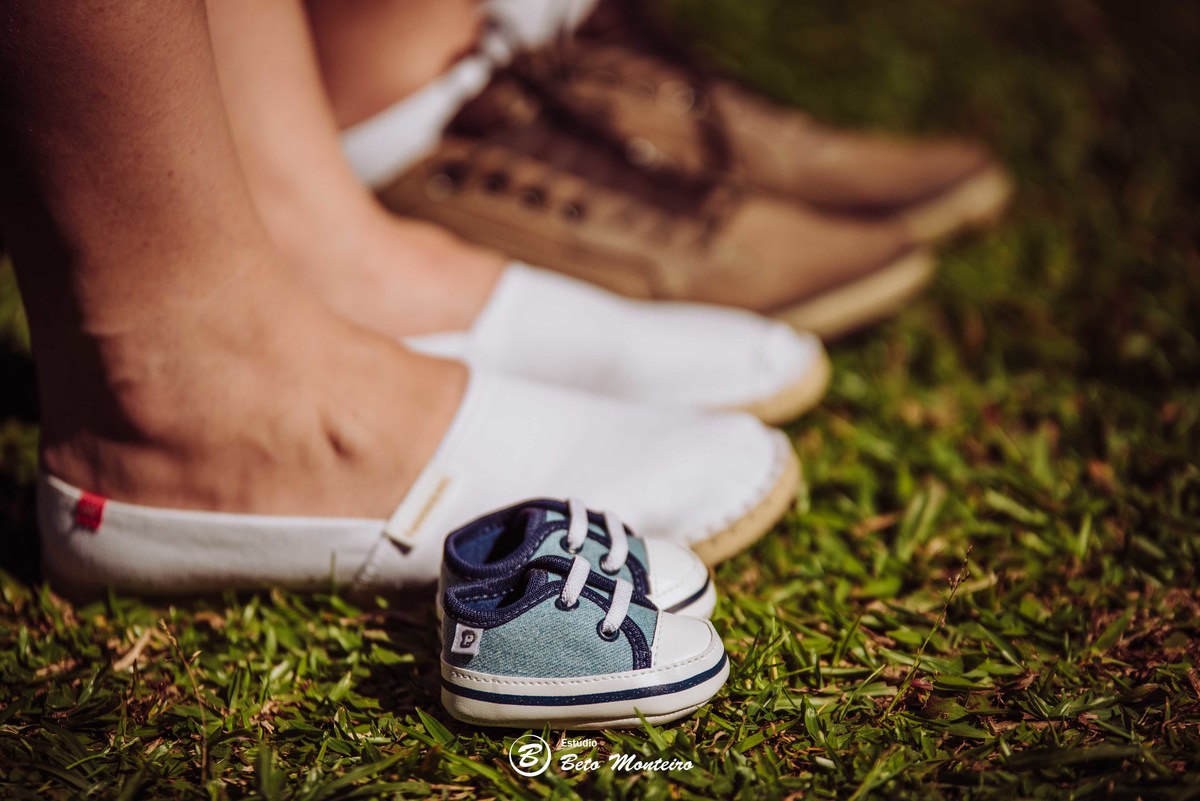 Karine Granza - Gelson - Theo - Book Gestante e Familia em Curitiba - Book de gestante lifestyle - Fotos ao ar livre - Grávida - Gestação - Estudio Beto Monteiro - casa donaire - lifestyle