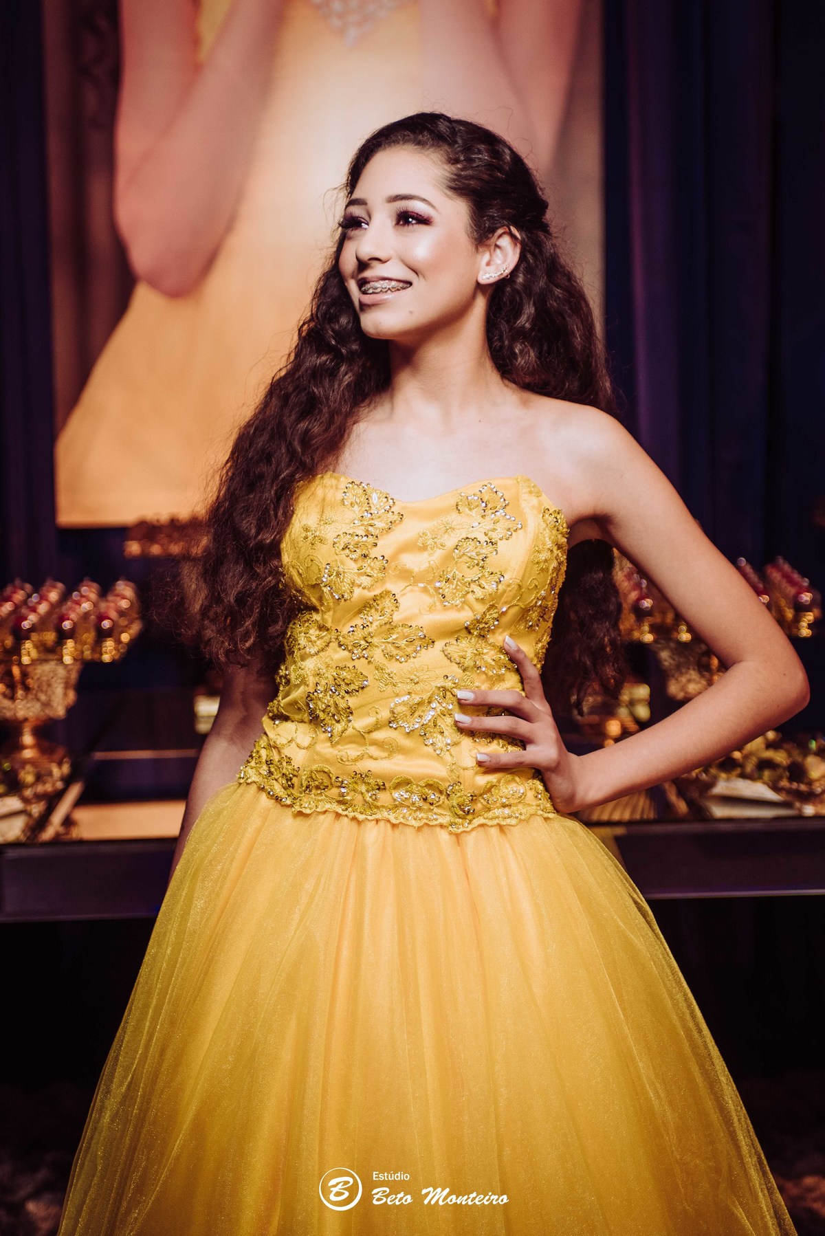 Aniversário de 15 anos - Cobertura fotografica - Cobertura de filmagem - Foto e Filmagem de 15 anos - Debutante - Estúdio Beto Monteiro - Curitiba - fotografo de 15 anos - sessao de fotos - book de fotos - book de 15 anos - espaço torres - luara