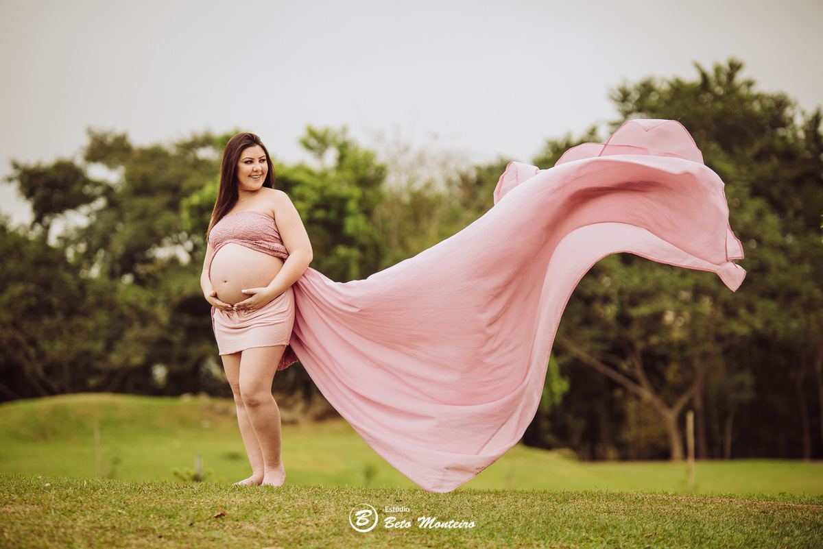 Book Gestante e Familia em Curitiba - Book de gestante lifestyle - Fotos ao ar livre - Grávida - Gestação - Estudio Beto Monteiro - jardim botanico - leticia e ronald