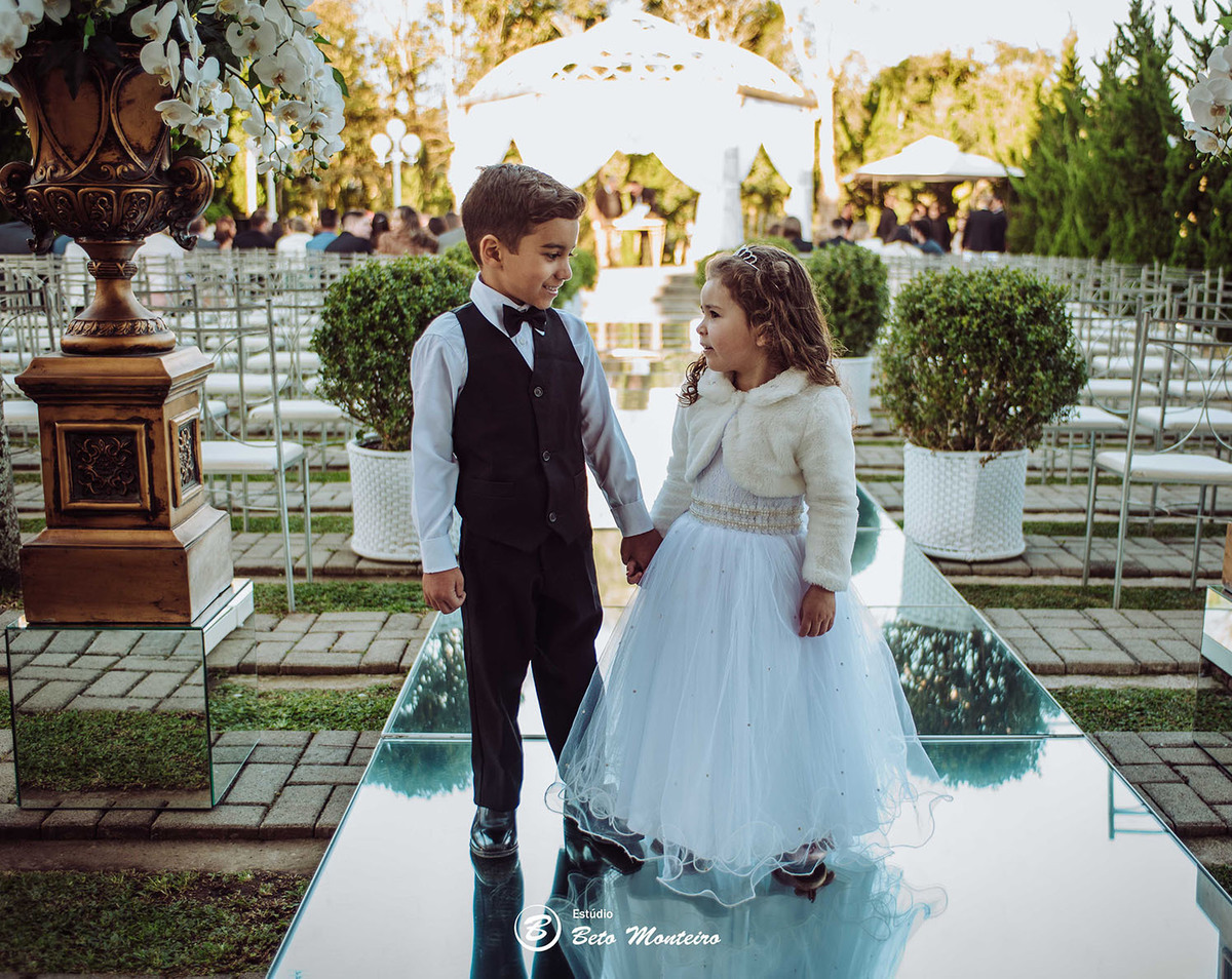 fotografo de casamento - fotografia - videos de casamento - filmagem - casamento - cinegrafista - filmmaker - wedding - produtora - curitiba - estudio beto monteiro - casal - castello reale - angela e sandro junior - sol cerimonialista