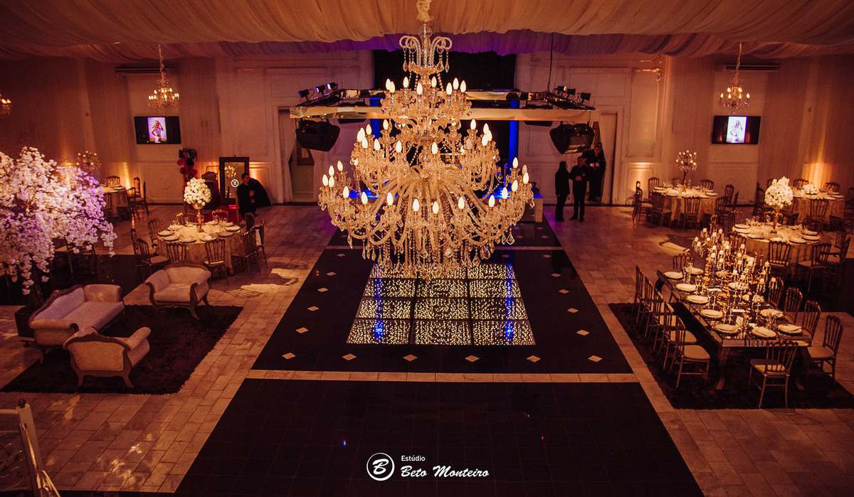 fotografo de casamento - fotografia - videos de casamento - filmagem - casamento - cinegrafista - filmmaker - wedding - produtora - curitiba - estudio beto monteiro - casal - castello reale - angela e sandro junior - sol cerimonialista