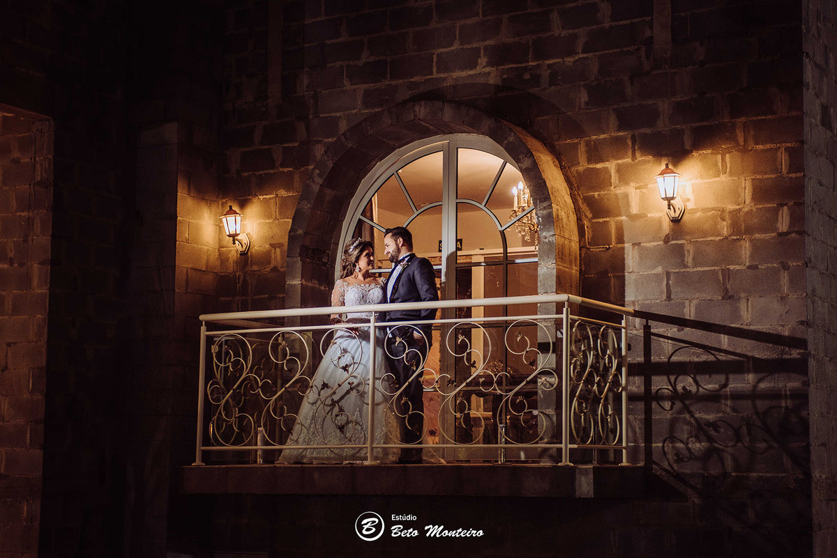 fotografo de casamento - fotografia - videos de casamento - filmagem - casamento - cinegrafista - filmmaker - wedding - produtora - curitiba - estudio beto monteiro - casal - castello reale - angela e sandro junior - sol cerimonialista