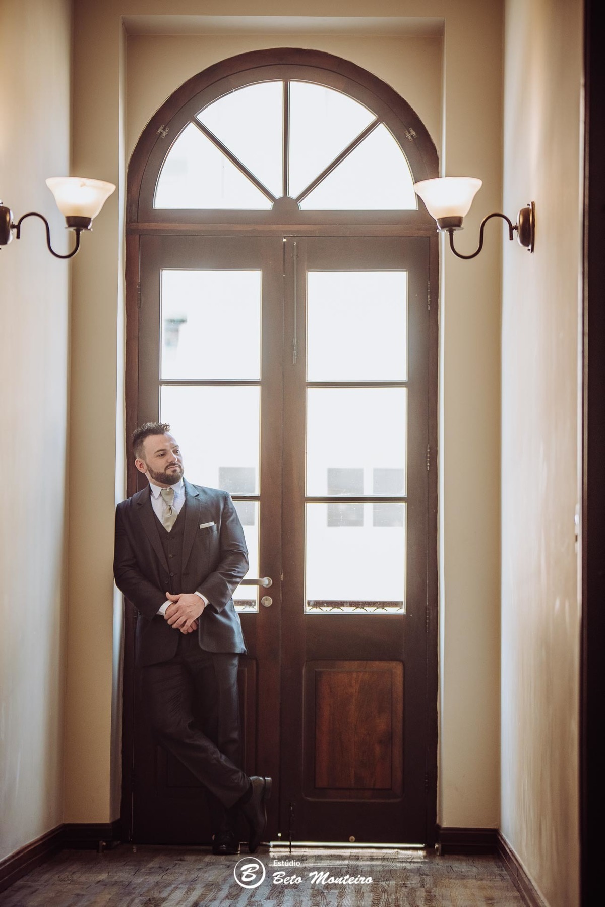 fotografo de casamento - fotografia - videos de casamento - filmagem - casamento - cinegrafista - filmmaker - wedding - produtora - curitiba - estudio beto monteiro - casal - porta romana - andressa e diogo - sol cerimonialista - paroquia perpetuo socorro