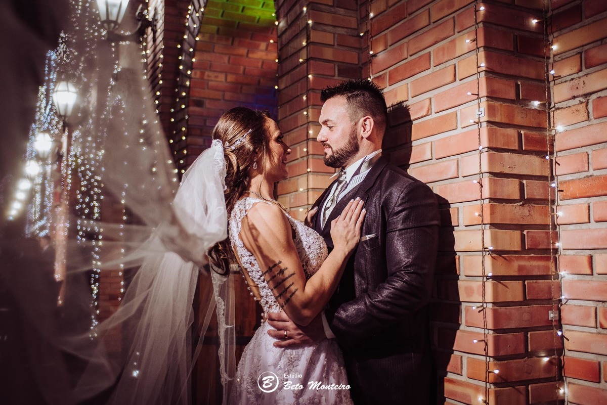 fotografo de casamento - fotografia - videos de casamento - filmagem - casamento - cinegrafista - filmmaker - wedding - produtora - curitiba - estudio beto monteiro - casal - porta romana - andressa e diogo - sol cerimonialista - paroquia perpetuo socorro
