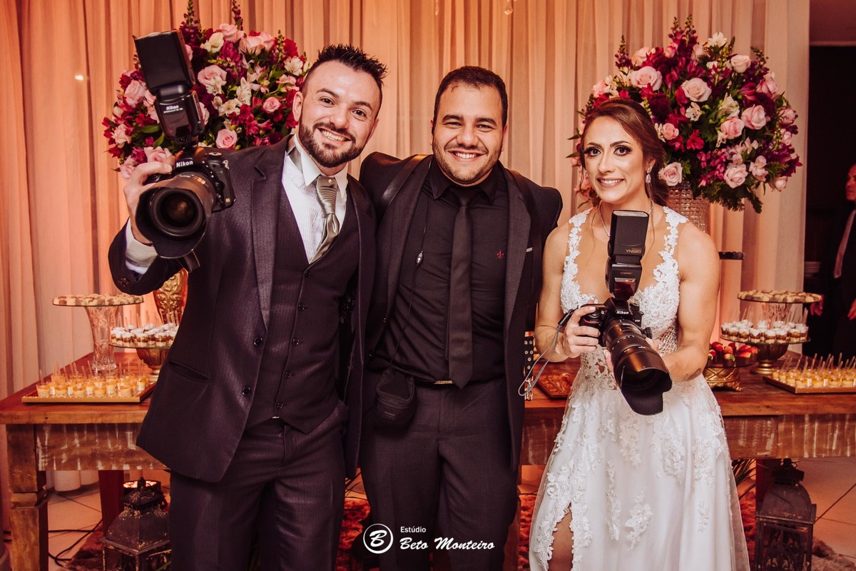 fotografo de casamento - fotografia - videos de casamento - filmagem - casamento - cinegrafista - filmmaker - wedding - produtora - curitiba - estudio beto monteiro - casal - porta romana - andressa e diogo - sol cerimonialista - paroquia perpetuo socorro