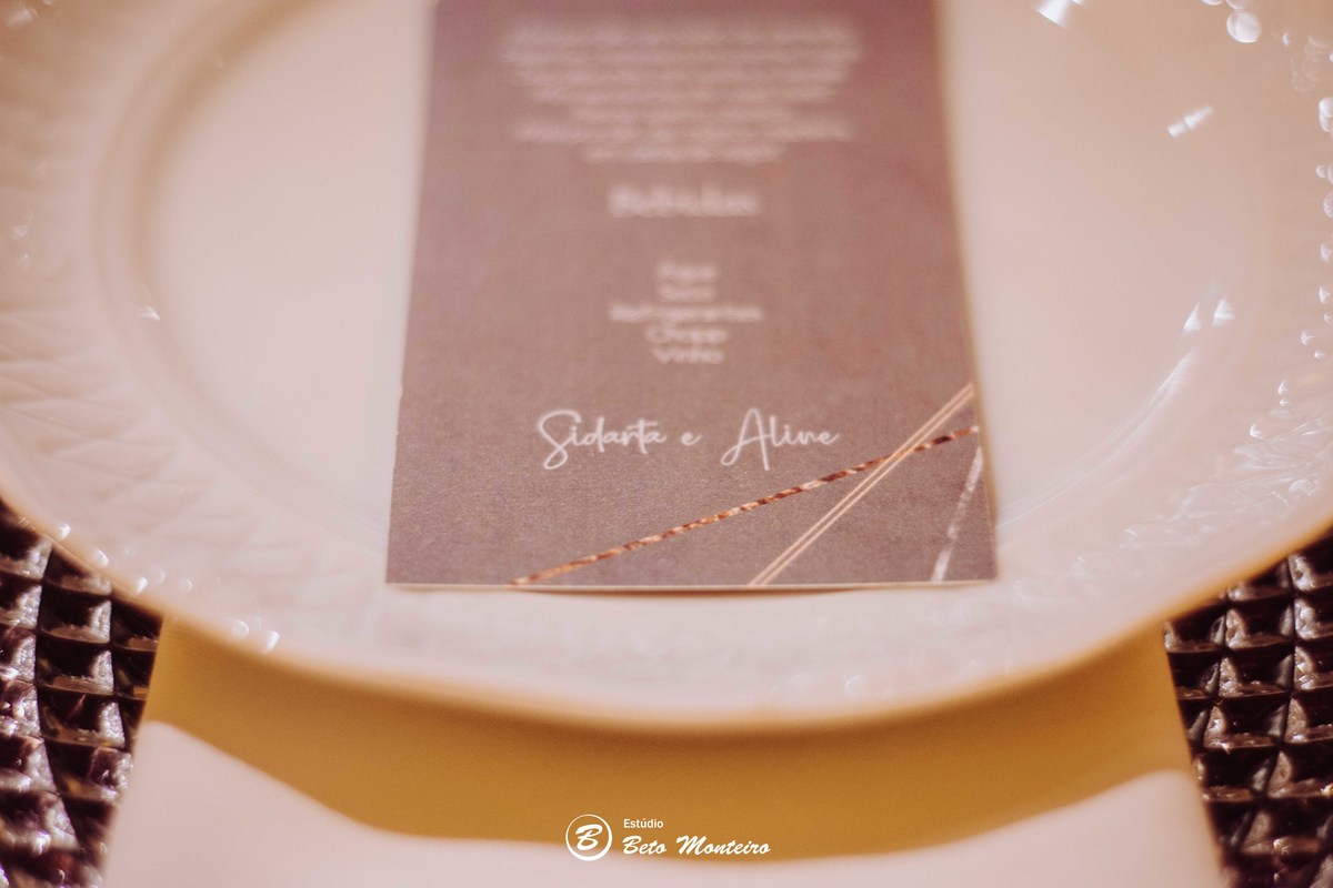 Aline e Sidarta - Bodas - de estanho - Deucher Hall - Buffet - Casamento - Wedding - Pré-Casamento - Cobertura de casamento -  filmagem de casamento Curitiba - Pré-Wedding - fotógrafo de casamento Curitiba - Estúdio Beto Monteiro