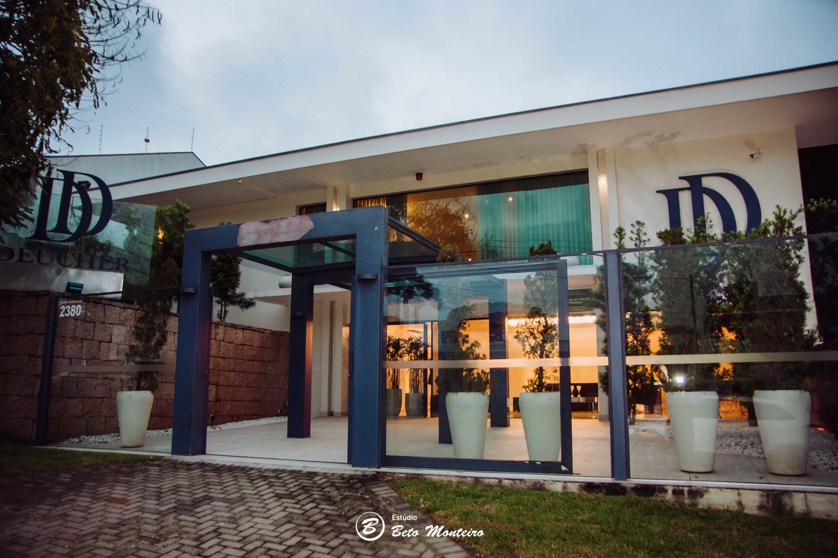 Aline e Sidarta - Bodas - de estanho - Deucher Hall - Buffet - Casamento - Wedding - Pré-Casamento - Cobertura de casamento -  filmagem de casamento Curitiba - Pré-Wedding - fotógrafo de casamento Curitiba - Estúdio Beto Monteiro