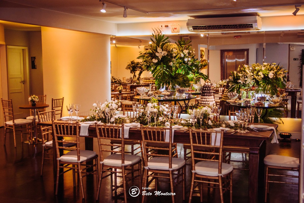 Aline e Sidarta - Bodas - de estanho - Deucher Hall - Buffet - Casamento - Wedding - Pré-Casamento - Cobertura de casamento -  filmagem de casamento Curitiba - Pré-Wedding - fotógrafo de casamento Curitiba - Estúdio Beto Monteiro