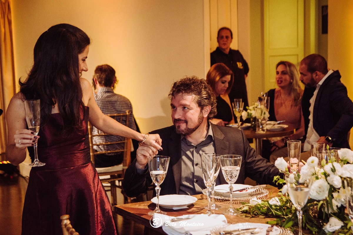 Aline e Sidarta - Bodas - de estanho - Deucher Hall - Buffet - Casamento - Wedding - Pré-Casamento - Cobertura de casamento -  filmagem de casamento Curitiba - Pré-Wedding - fotógrafo de casamento Curitiba - Estúdio Beto Monteiro