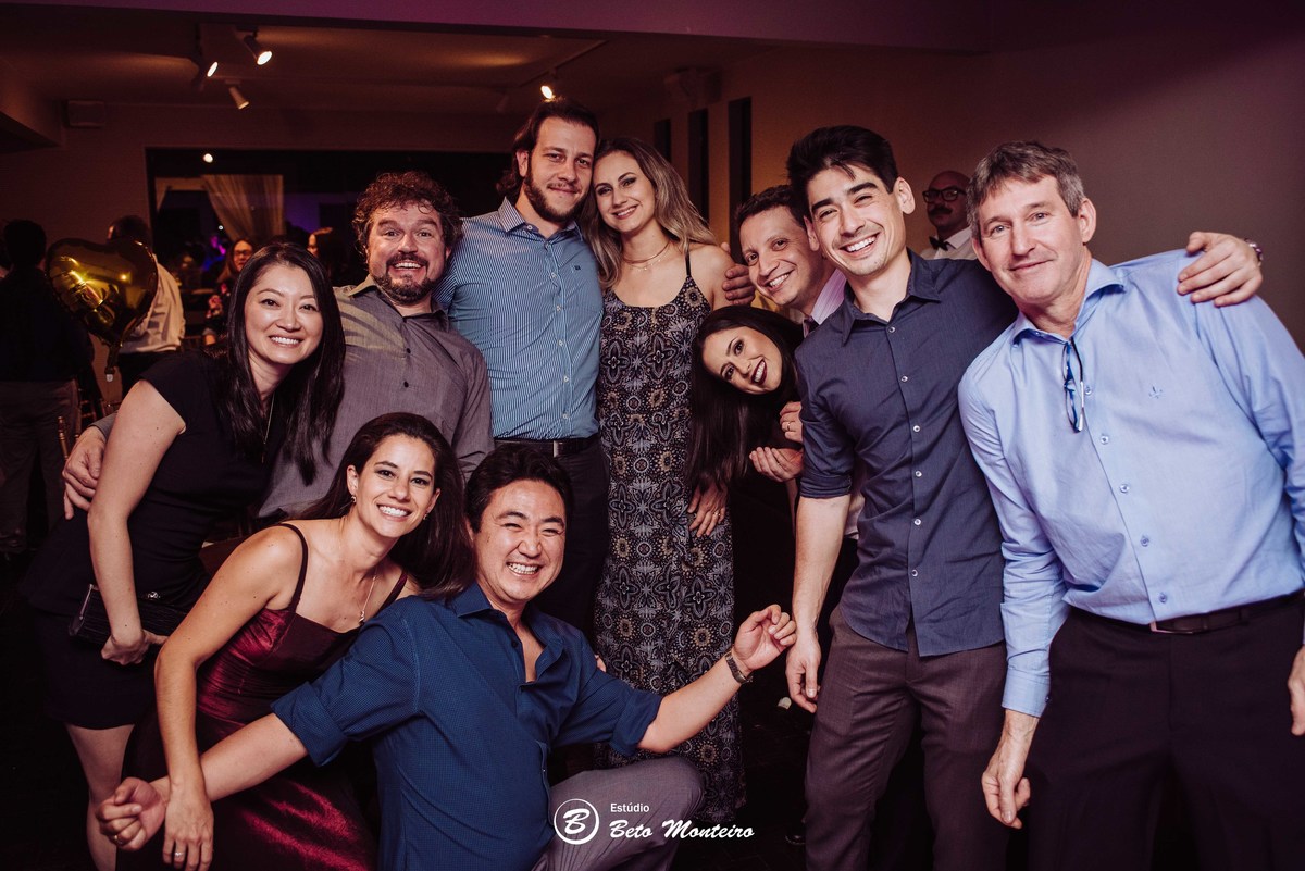 Aline e Sidarta - Bodas - de estanho - Deucher Hall - Buffet - Casamento - Wedding - Pré-Casamento - Cobertura de casamento -  filmagem de casamento Curitiba - Pré-Wedding - fotógrafo de casamento Curitiba - Estúdio Beto Monteiro