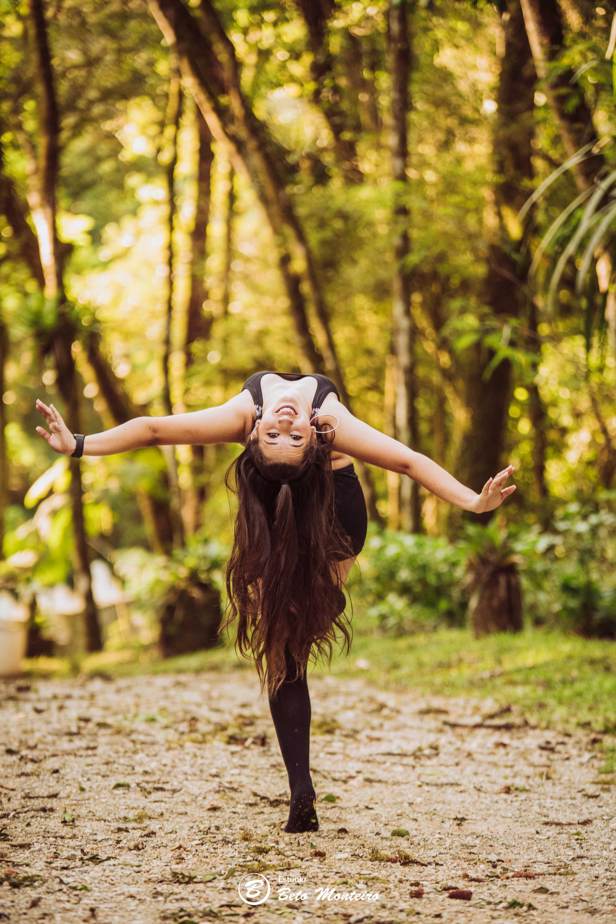 Aniversário de 15 anos - Cobertura fotografica - Cobertura de filmagem - Foto e Filmagem de 15 anos - Debutante - Estúdio Beto Monteiro - Curitiba - fotografo de 15 anos - sessao de fotos - book de fotos - book de 15 anos - fotografo - estancia ouro fino 