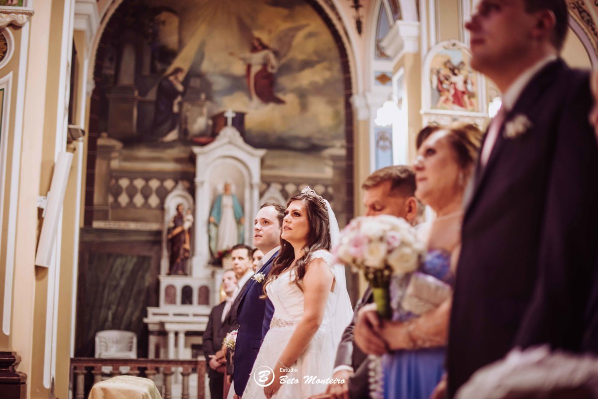 karine e luis felipe -  fotografo de casamento - fotografia - videos de casamento - filmagem - casamento - cinegrafista - filmmaker - wedding - produtora - curitiba - estudio beto monteiro - casal - coco bambu - capuchinhos - fontaine salon