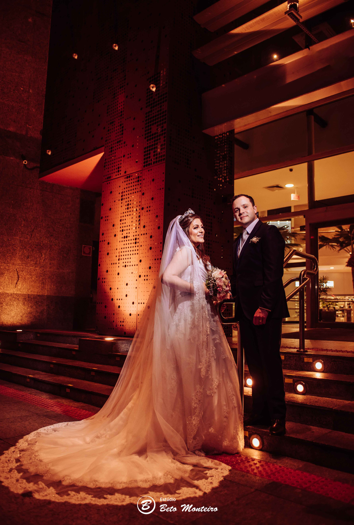 karine e luis felipe -  fotografo de casamento - fotografia - videos de casamento - filmagem - casamento - cinegrafista - filmmaker - wedding - produtora - curitiba - estudio beto monteiro - casal - coco bambu - capuchinhos - fontaine salon