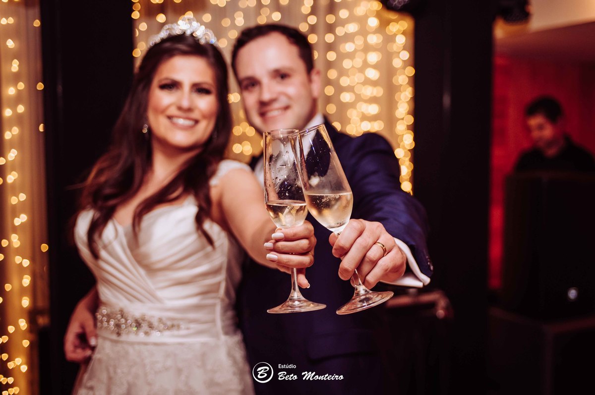 karine e luis felipe -  fotografo de casamento - fotografia - videos de casamento - filmagem - casamento - cinegrafista - filmmaker - wedding - produtora - curitiba - estudio beto monteiro - casal - coco bambu - capuchinhos - fontaine salon